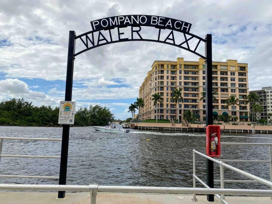 Across The Ocean Few Steps To Beach Contemporary Three Bedroom Townhouse Pompano Beach Zewnętrze zdjęcie