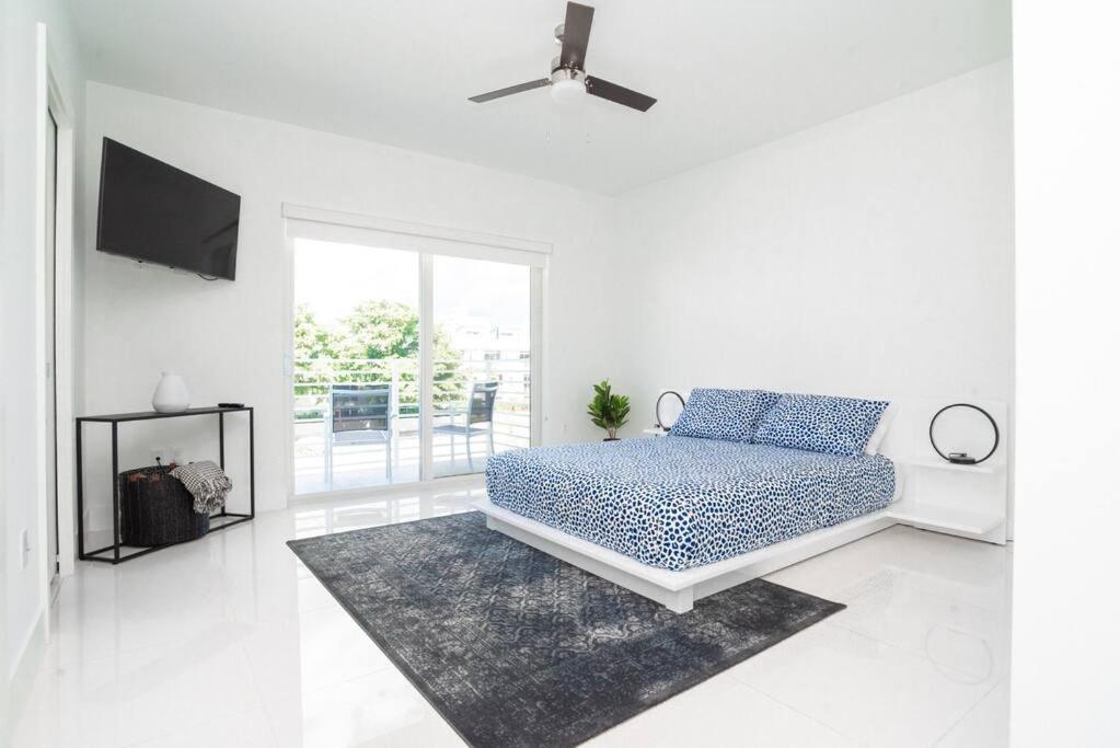 Across The Ocean Few Steps To Beach Contemporary Three Bedroom Townhouse Pompano Beach Zewnętrze zdjęcie