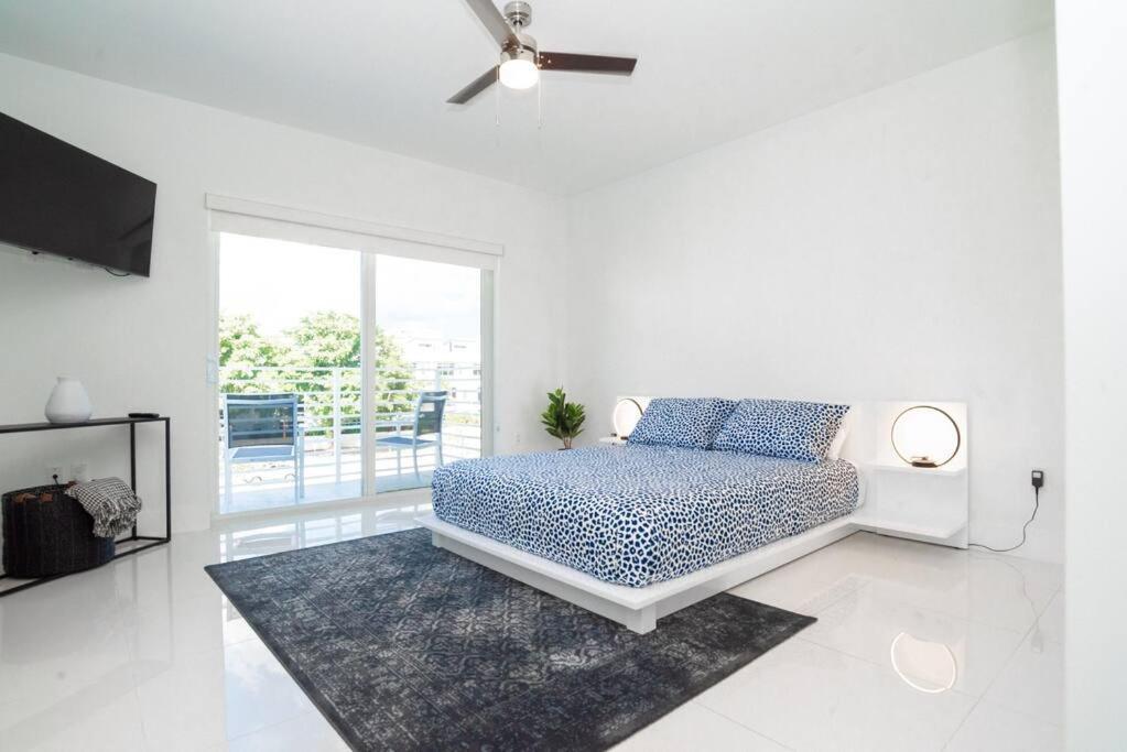 Across The Ocean Few Steps To Beach Contemporary Three Bedroom Townhouse Pompano Beach Zewnętrze zdjęcie